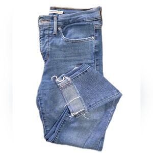 Levi's 311 Shaping Skinny Jeans